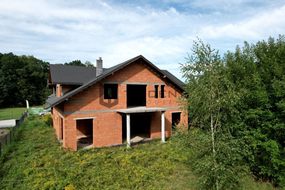 Dom Łoś
