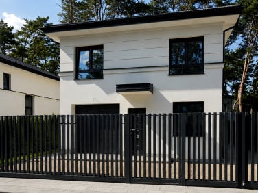 Dom Józefów