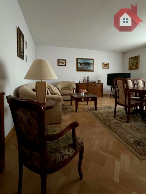 Dom Józefów