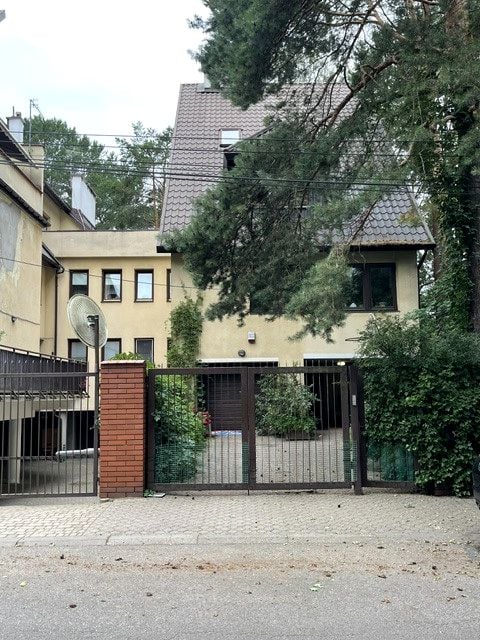 Dom Warszawa