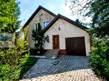 Dom Żary