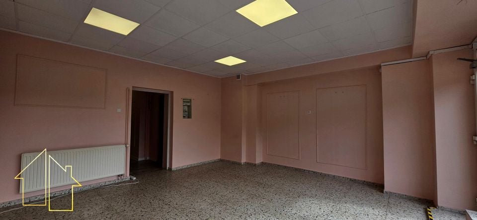 Lokal Handlowy, ul. Broniewskiego