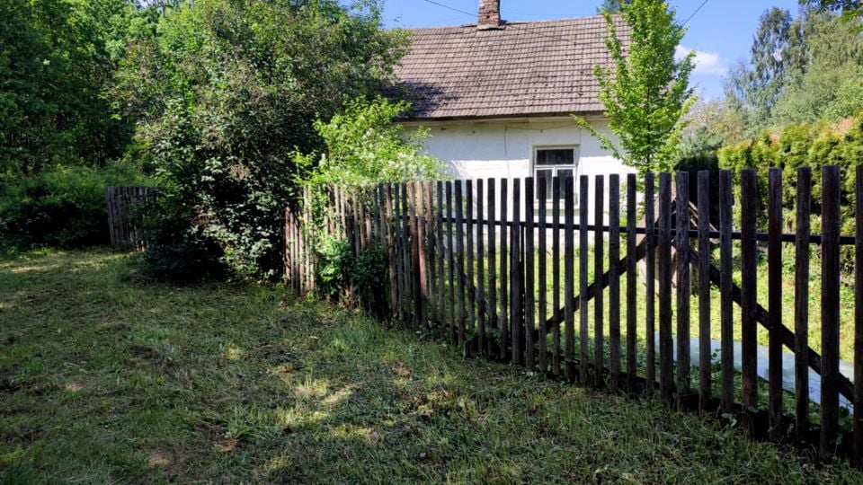 Ogrodzona działka sprzedam