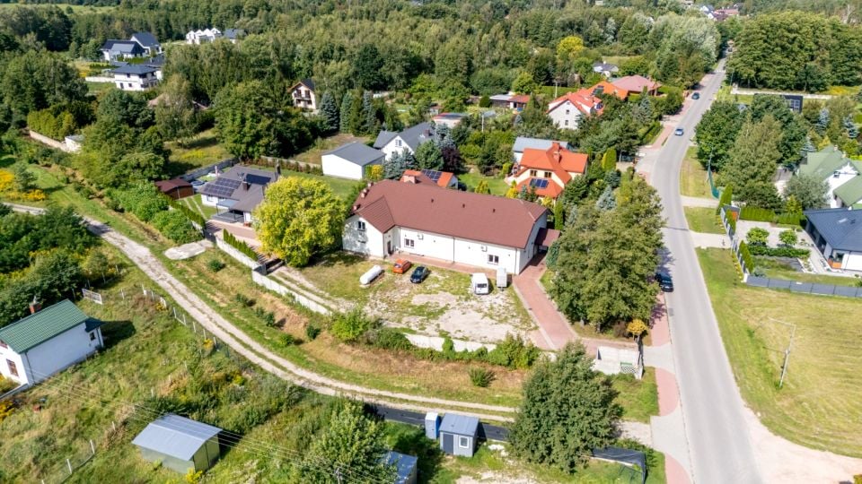 Budynek użytkowy Henryszew