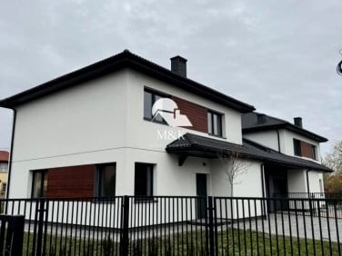 Dom Brwinów
