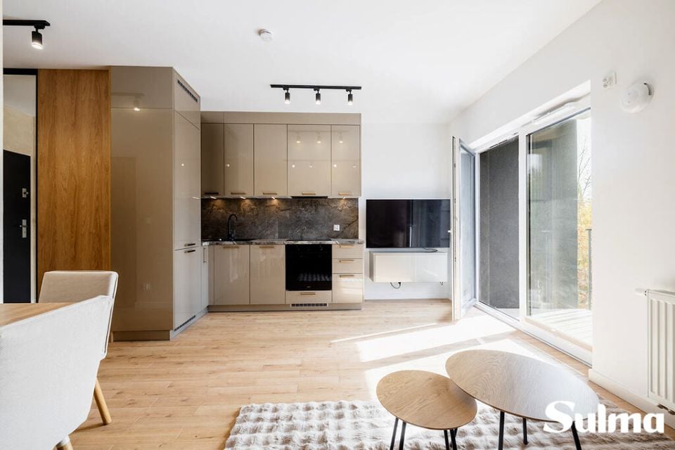 Apartament, al. 1 Maja