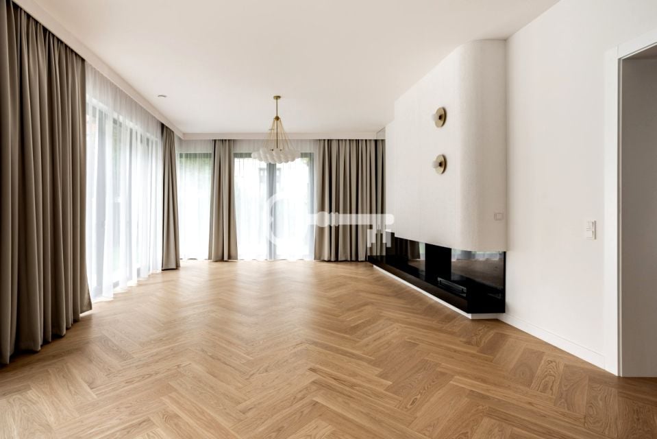 Wynajmę Dom Warszawa - 360 m²