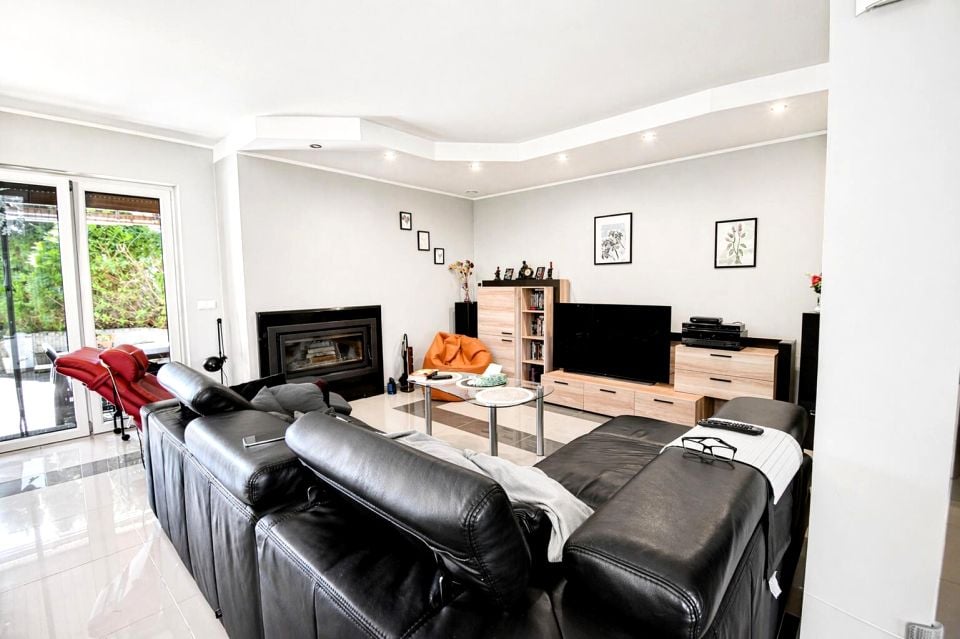 Kuća, 138 m²
