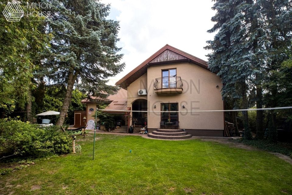 Sprzedam Dom Marki - 230 m²