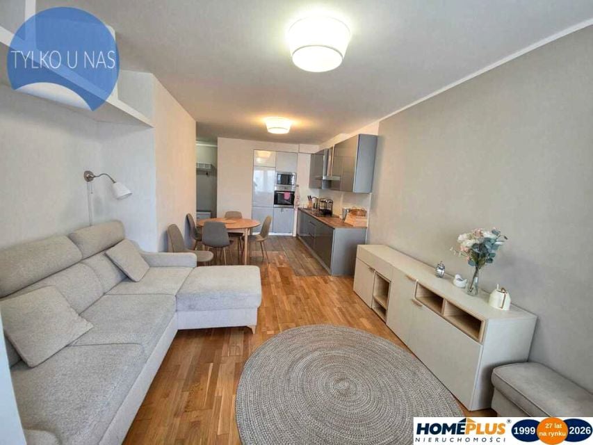 Wynajmę Mieszkanie Warszawa - 79 m²