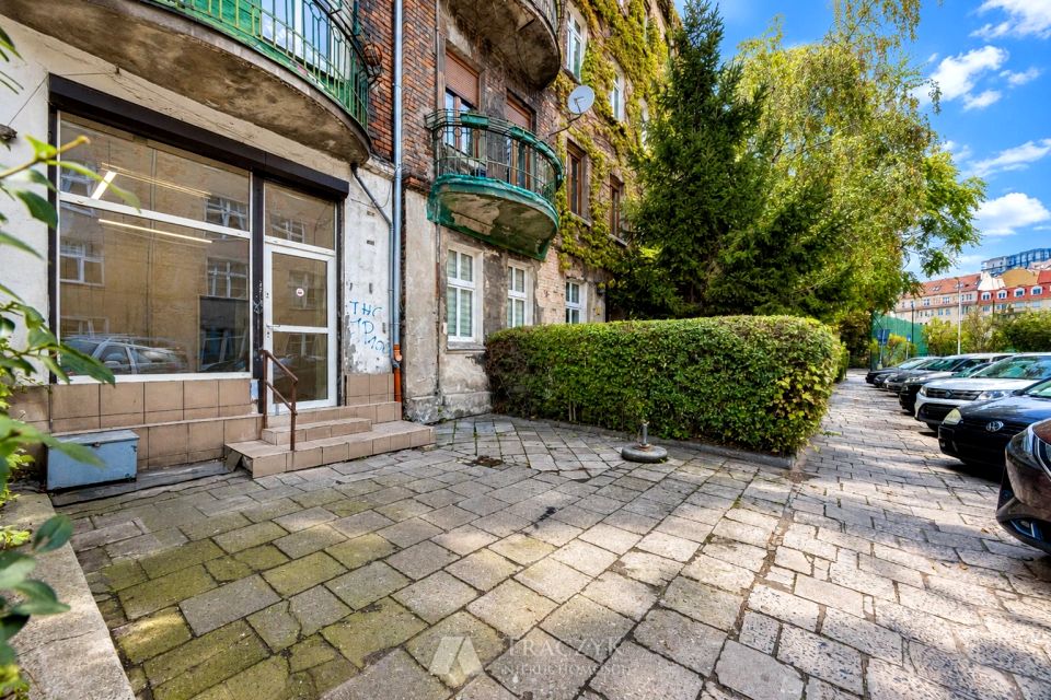 Sprzedam Lokal użytkowy Wrocław - 22,70 m²