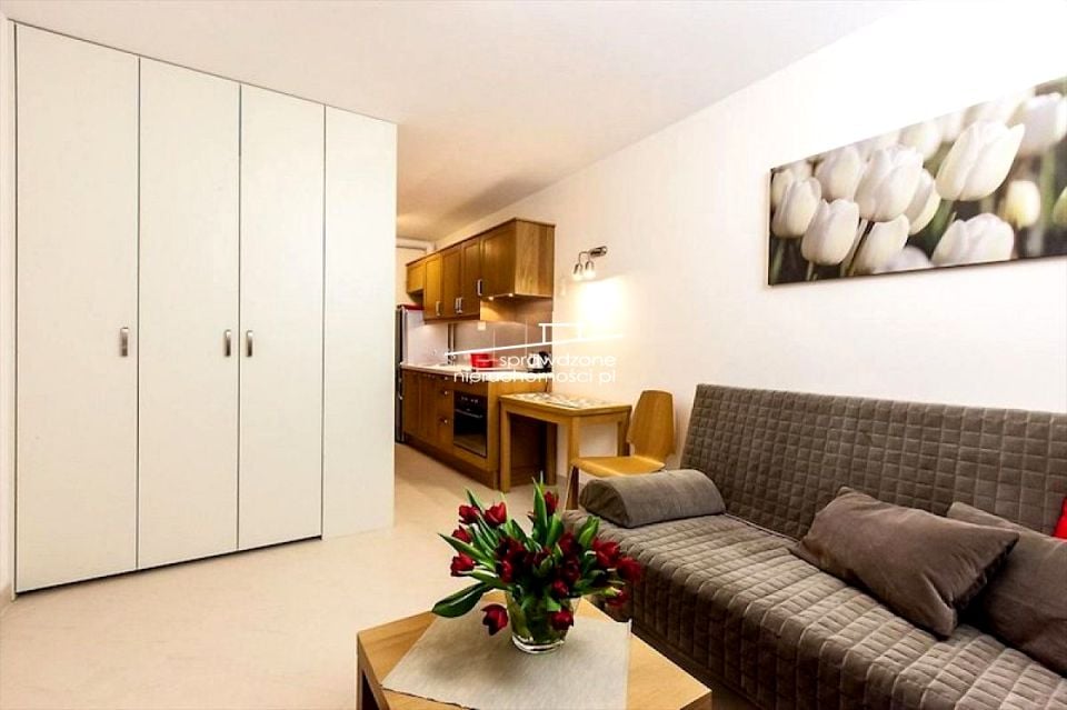 Wynajmę Mieszkanie Warszawa - 22 m²