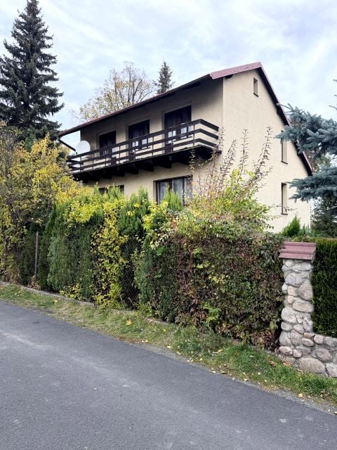 Sprzedam Dom Jelenia Góra - 155 m²
