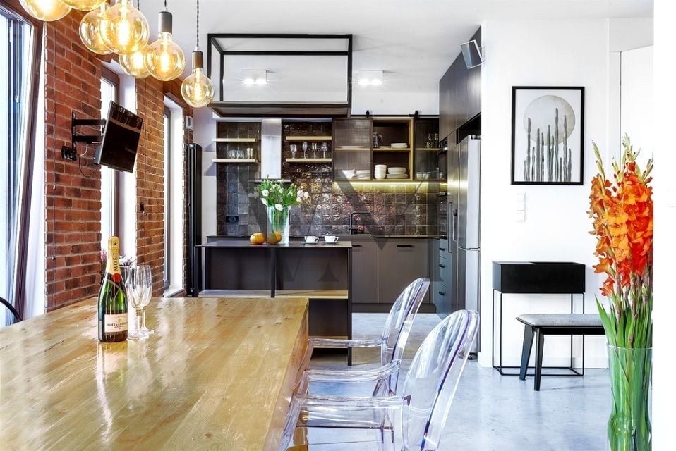 Wynajmę Mieszkanie Warszawa - 212,30 m²