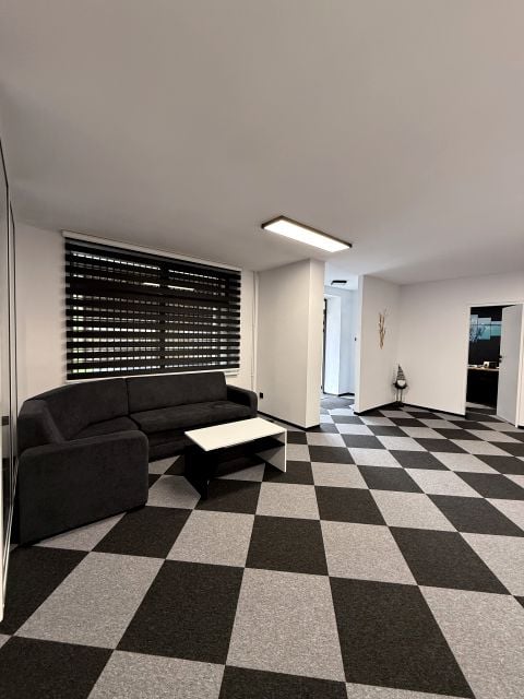 Wynajmę Lokal użytkowy Zielona Góra - 90 m²