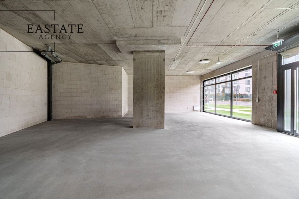 Sprzedam Lokal użytkowy Warszawa - 118,78 m²