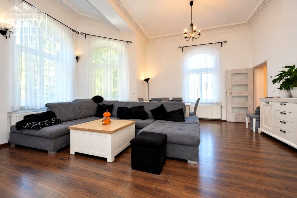 Sprzedam Mieszkanie Jelenia Góra - 117 m²