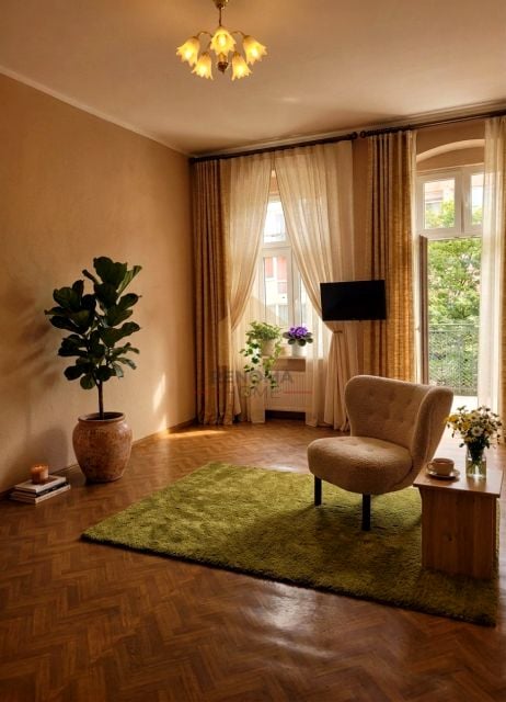 Sprzedam Mieszkanie Legnica - 76 m²