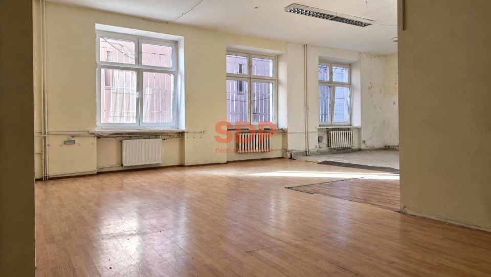 Wynajmę Lokal użytkowy Wrocław - 108,49 m²