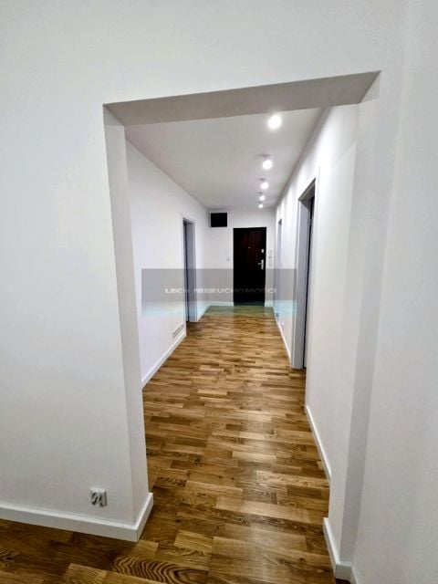 Sprzedam Mieszkanie Warszawa - 81,90 m²