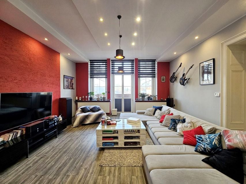 Sprzedam Mieszkanie Jelenia Góra - 201 m²