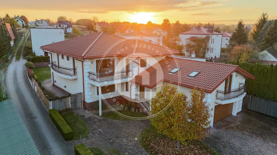 Sprzedam Dom Rzeszów - 369,73 m²