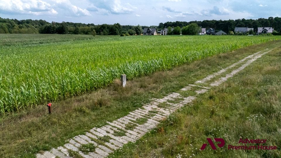 Działka Mrowino