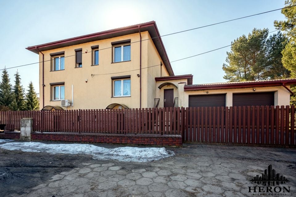 Sprzedam Dom Łódź - 335,33 m²