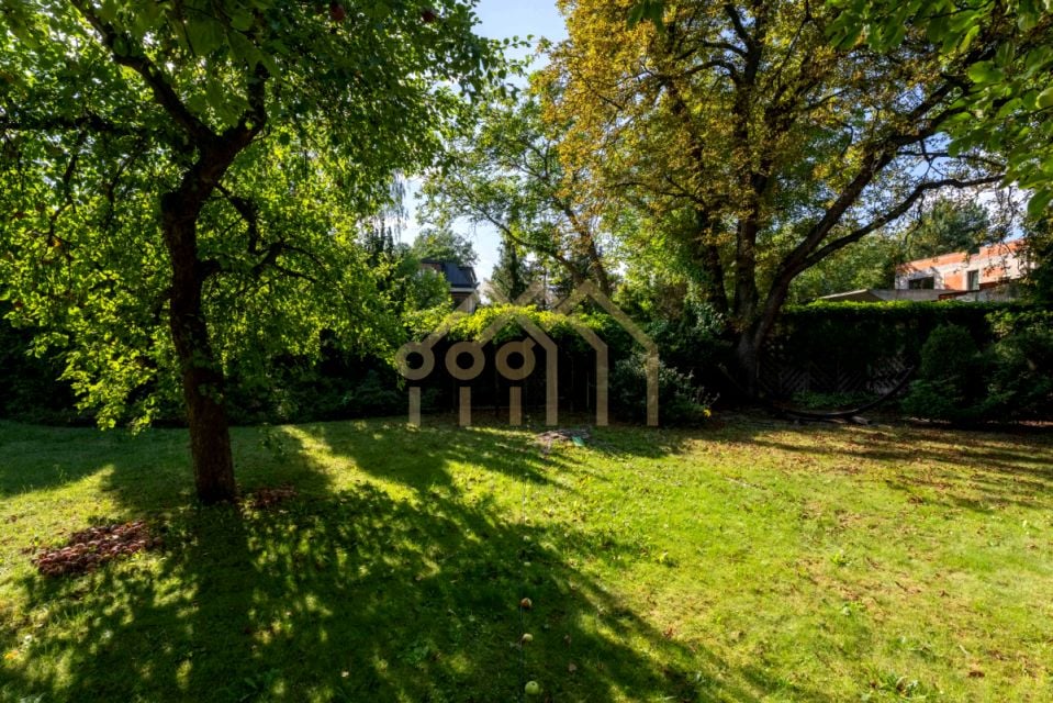 Sprzedam działkę Warszawa - 941 m²