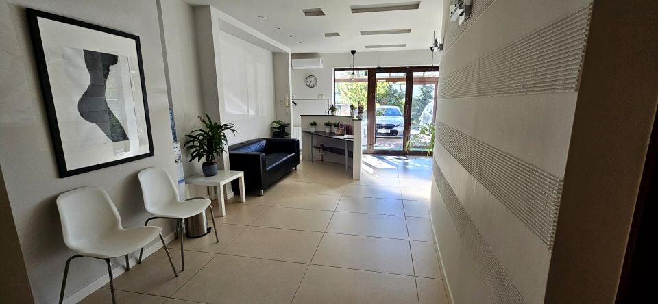 Sprzedam Lokal użytkowy Warszawa - 147 m²