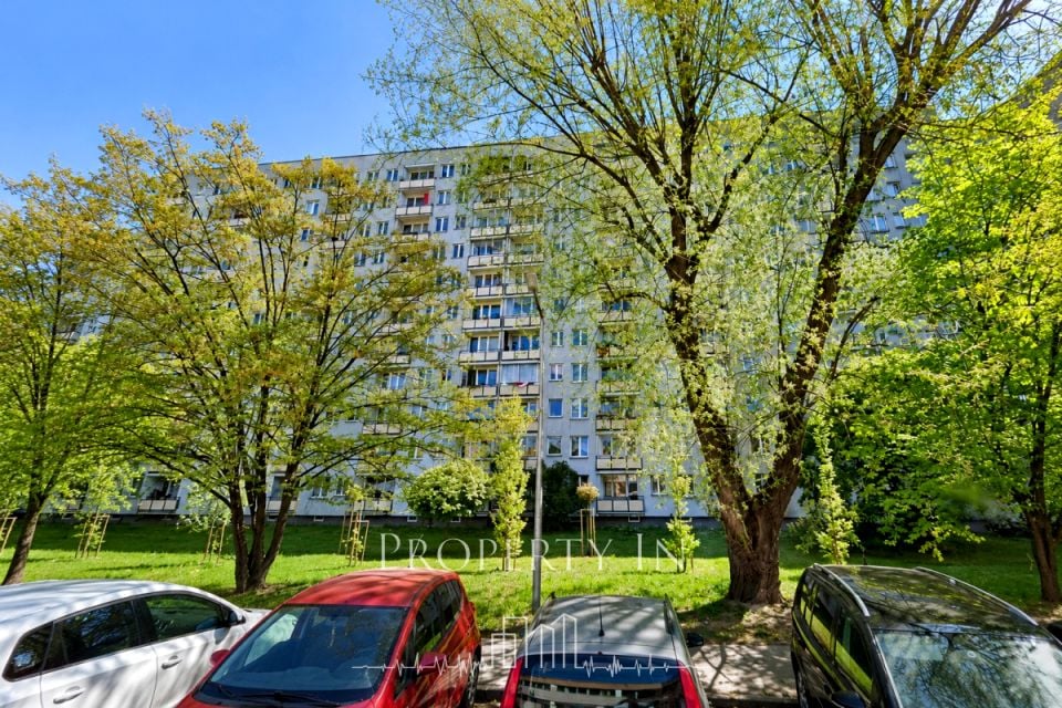 Sprzedam Mieszkanie Warszawa - 38 m²