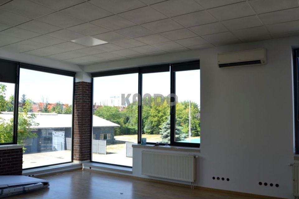 Wynajmę Lokal użytkowy Wrocław - 75 m²