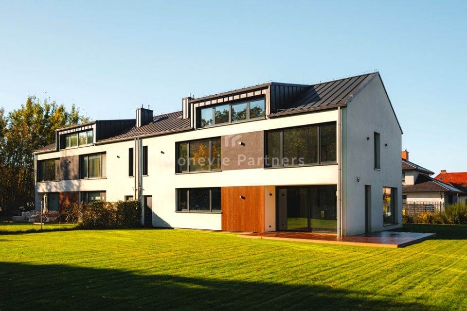 Sprzedam Dom Warszawa - 330 m²
