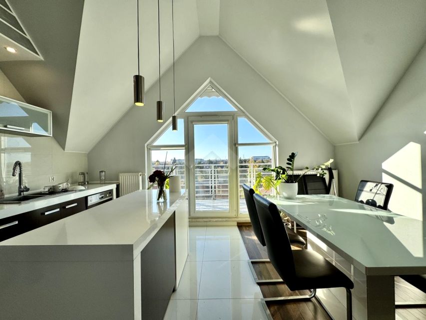 Wynajmę Mieszkanie Wrocław - 90 m²