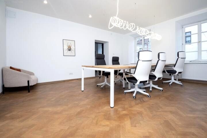 Wynajmę Lokal użytkowy Kraków - 96 m²