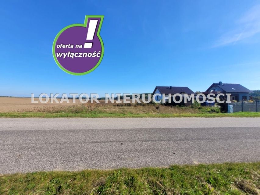 Pusta działka Zawada