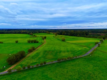 Działka Karzec