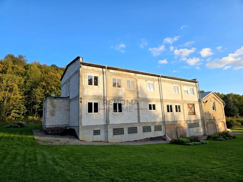 Budynek użytkowy Wałbrzych
