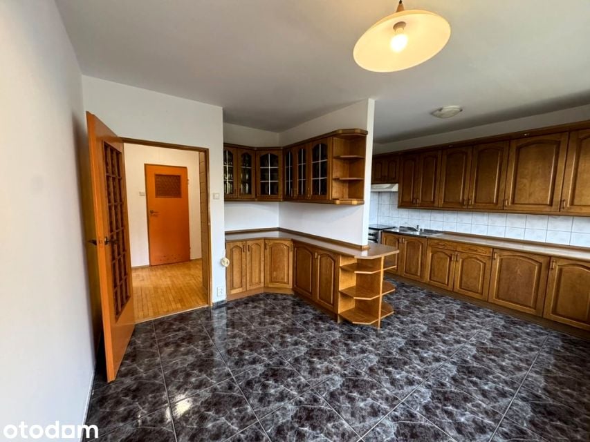 Sprzedam Mieszkanie Legnica - 77,10 m²