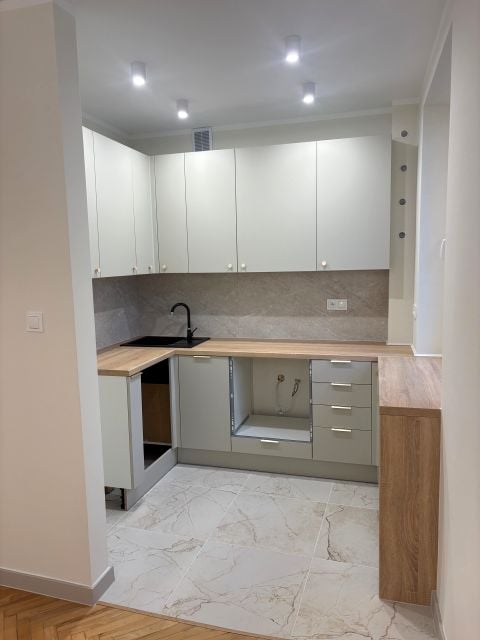 Sprzedam Mieszkanie Jelenia Góra - 48,50 m²