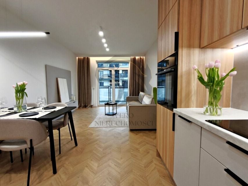 Sprzedam Mieszkanie Łódź - 67 m²