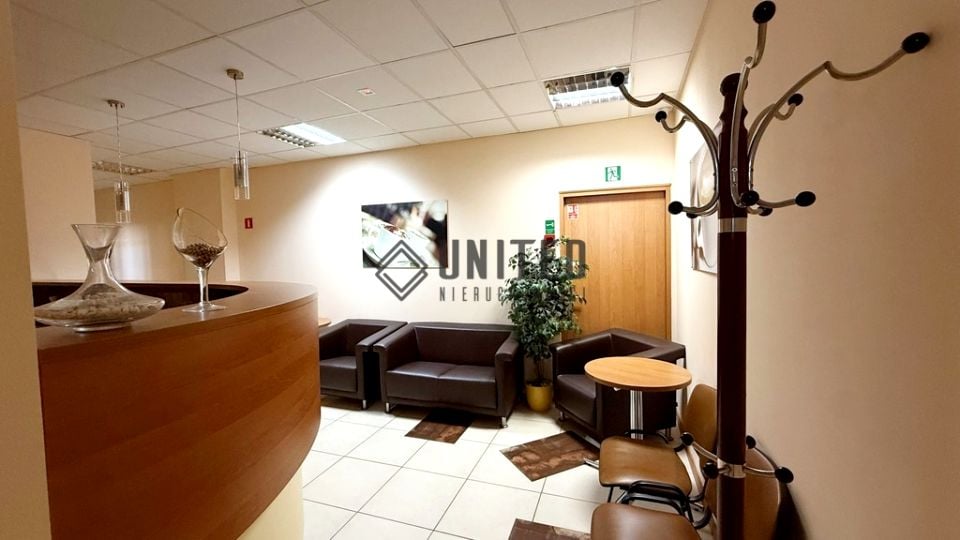 Sprzedam Lokal użytkowy Wrocław - 660 m²