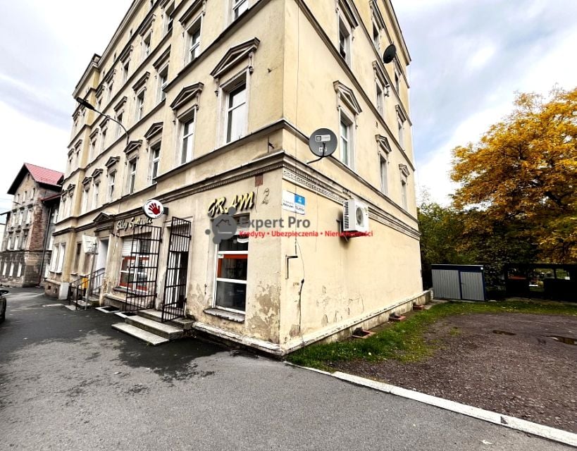 Sprzedam Lokal użytkowy Wałbrzych - 120,61 m²