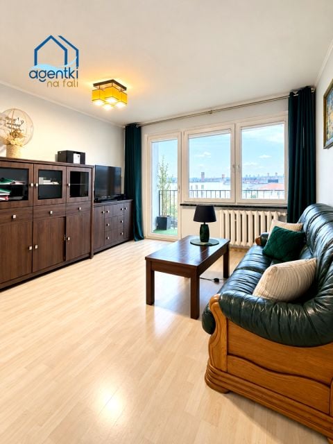 Sprzedam Mieszkanie Gdynia - 81,11 m²