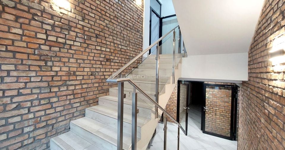 Sprzedam Dom Poznań - 2 845 m²
