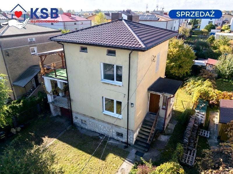 Dom OSTROWIEC ŚWIĘTOKRZYSKI