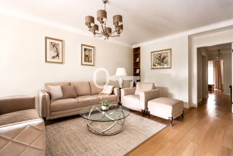 Wynajmę Mieszkanie Warszawa - 107 m²