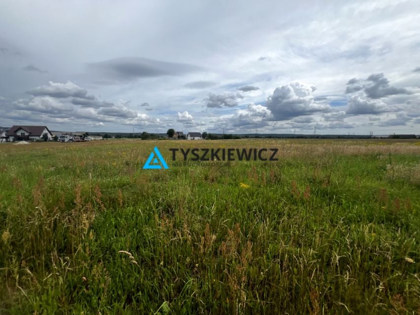 Działka przy lesie
