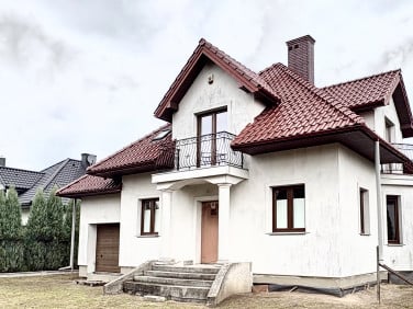 Dom Niepołomice