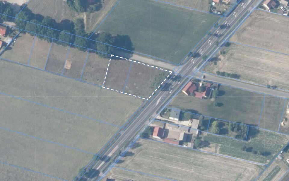 Działka usługowa sprzedam